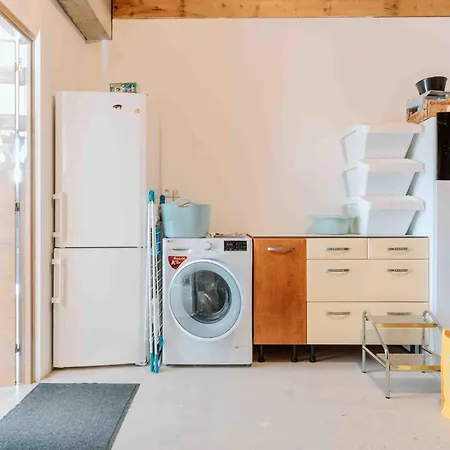 Maison Recente, Plages Et Commerces A Pied Дом отдыха *