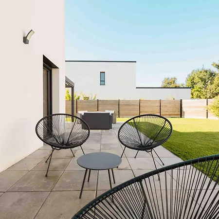 Дом отдыха Maison Recente, Plages Et Commerces A Pied