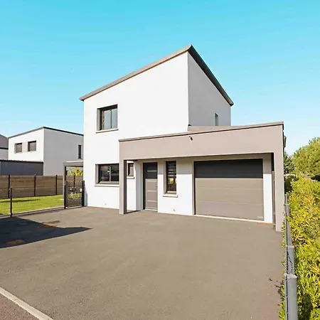 Maison Recente, Plages Et Commerces A Pied