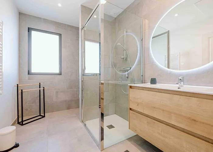 Maison Recente, Plages Et Commerces A Pied בית נופש ז'ולוביל-לה-פאן