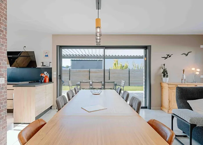 Maison Recente, Plages Et Commerces A Pied בית נופש ז'ולוביל-לה-פאן