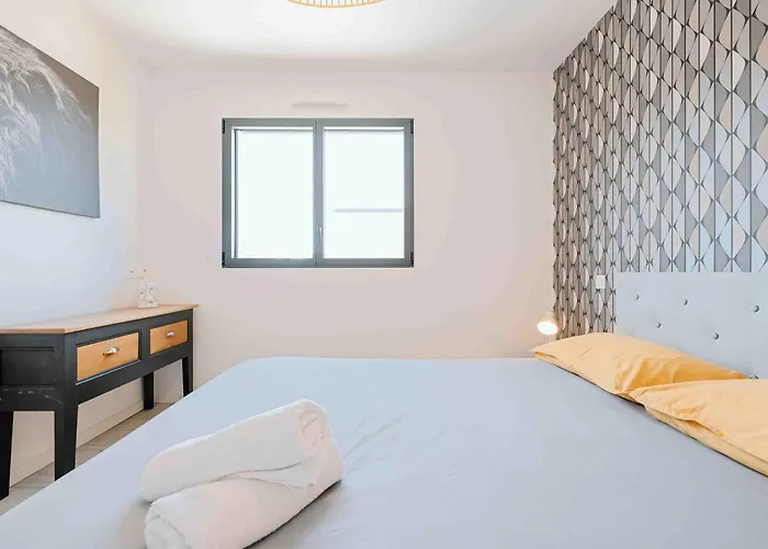 Maison Recente, Plages Et Commerces A Pied בית נופש ז'ולוביל-לה-פאן