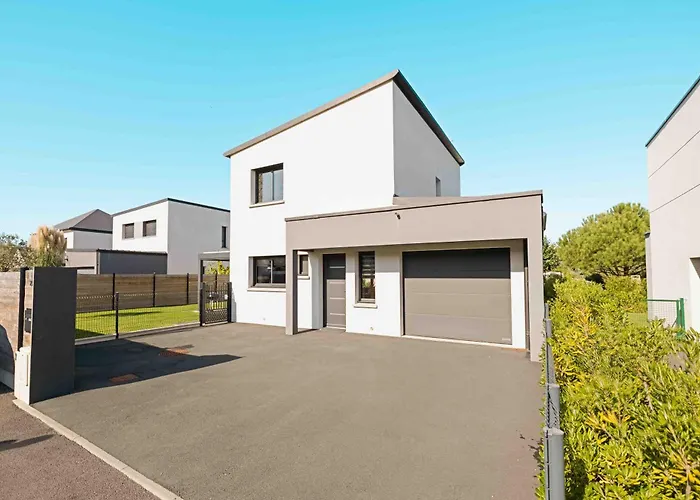 Maison Recente, Plages Et Commerces A Pied